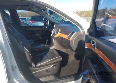 2011 Jeep Grand Cherokee Overland from USA, damaged, VIN 1J4RR6GG4BC657284